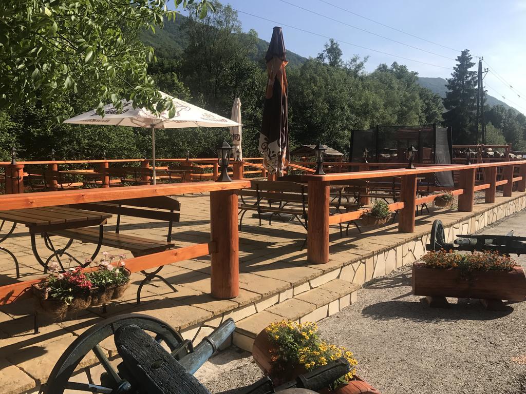 Penzion Zbojnik Terchova Luaran gambar